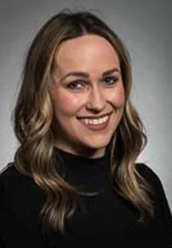 Portrait of Lauren Grantham